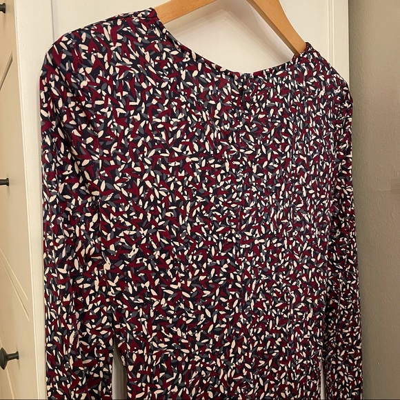 Tory Burch 100% Silk Long Sleeve Interlocking Twist Dress in Confetti - Picture 8 of 9